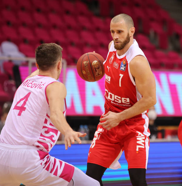 阵容中的球 阵容中的球